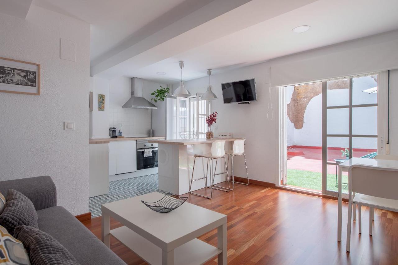 Calle San Jacinto, 57 Apartamento Севиля Екстериор снимка