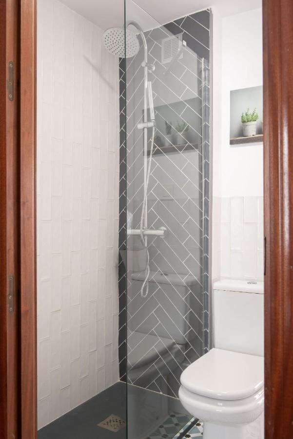 Calle San Jacinto, 57 Apartamento Севиля Екстериор снимка